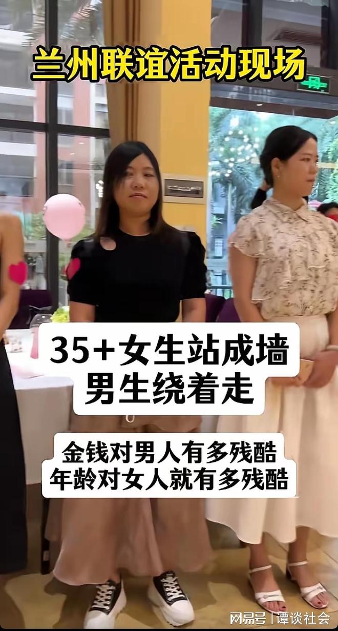 硬刚球迷!34岁内马尔世界杯后首秀双响 2万人前发扑克牌:继续喷