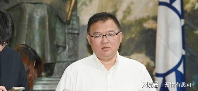 硬刚球迷!34岁内马尔世界杯后首秀双响 2万人前发扑克牌:继续喷