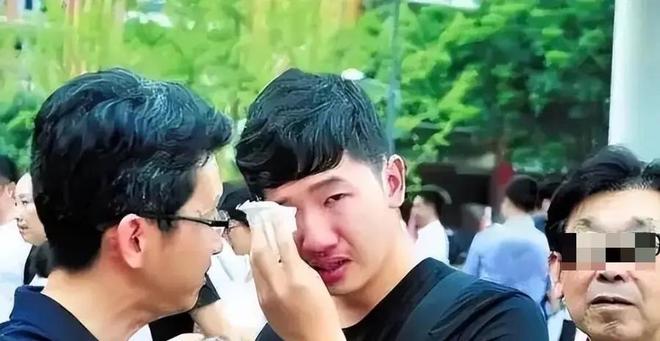8500万镑!曼城锁定里尔天才布阿迪,罗德里离队进入倒计时