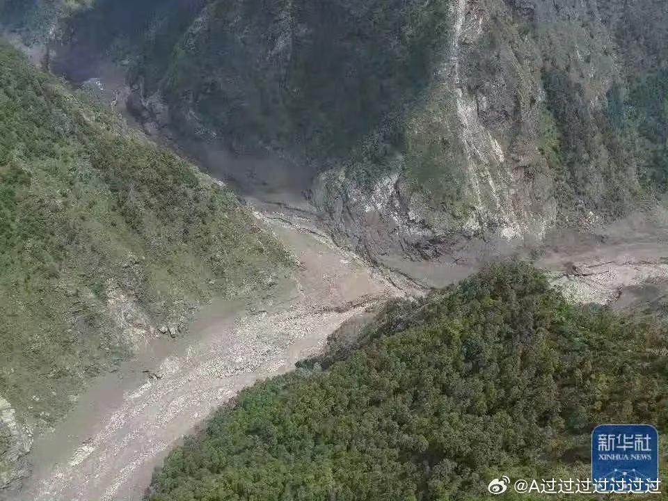 一首冷门诗,偏偏读来令人沉醉,值得收藏起来