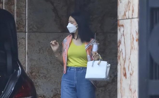 官方：陕西联合与22岁中场王世杰完成续约