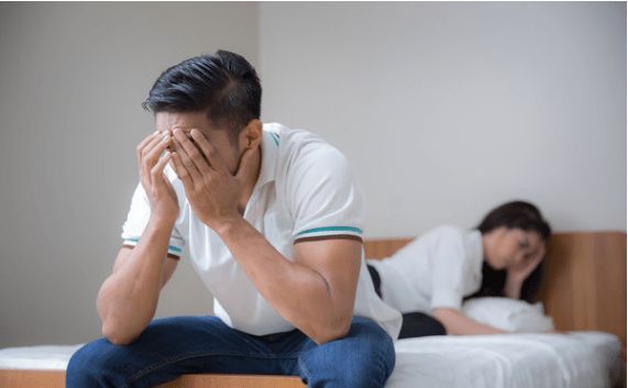 女子驾车等红灯时让亲戚9岁孩子下车取餐，开车门时与电动车碰撞致人死亡，女子获刑10个月缓刑1年；检察官：司机是车辆安全第一责任人